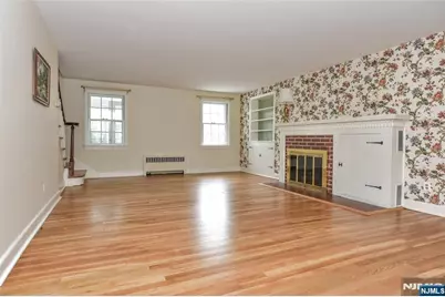 520 Lafayette Avenue, Wyckoff Township, NJ 07481 - Photo 5
