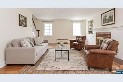 520 Lafayette Avenue, Wyckoff Township, NJ 07481 - Photo 3