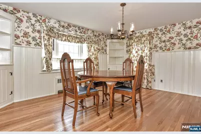 520 Lafayette Avenue, Wyckoff Township, NJ 07481 - Photo 9
