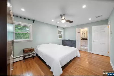 1 Hazley Court, Rochelle Park Township, NJ 07662 - Photo 21