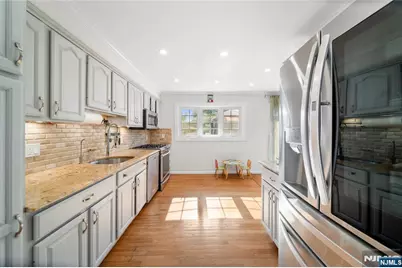 1 Hazley Court, Rochelle Park Township, NJ 07662 - Photo 13