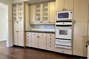 695 Palisade Ave, Cliffside Park, NJ 07010 - Photo 13
