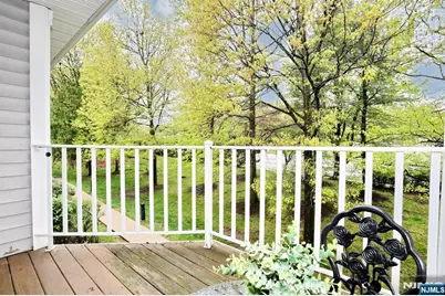 1093 Ash Drive, Mahwah, NJ 07430 - Photo 15