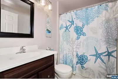 1093 Ash Drive, Mahwah, NJ 07430 - Photo 23