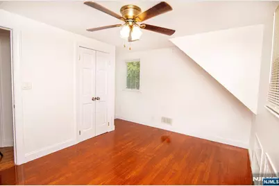 352 Billington Road, Teaneck Township, NJ 07666 - Photo 23