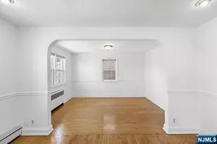 370 Aurora Ave 2, Cliffside Park, NJ 07010 - Photo 9