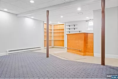 121 Pine Avenue, New Milford, NJ 07646 - Photo 17