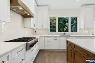 306 Ogden Ave, Teaneck Township, NJ 07666 - Photo 11