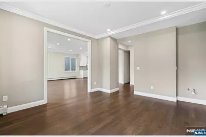 306 Ogden Avenue, Teaneck Township, NJ 07666 - Photo 7