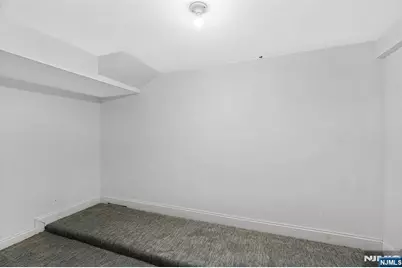 306 Ogden Avenue, Teaneck Township, NJ 07666 - Photo 25