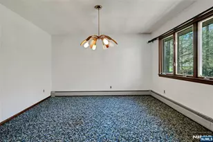 24 Deerhaven Ln, Jefferson Township, NJ 07435 - Photo 9