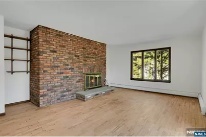24 Deerhaven Lane, Jefferson Township, NJ 07435 - Photo 15