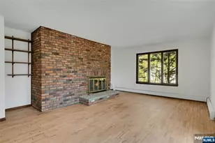 24 Deerhaven Ln, Jefferson Township, NJ 07435 - Photo 15