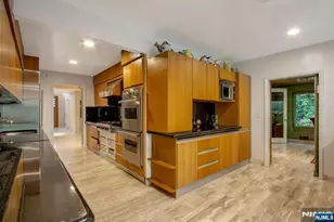 278 Fountain Rd, Englewood, NJ 07631 - Photo 13