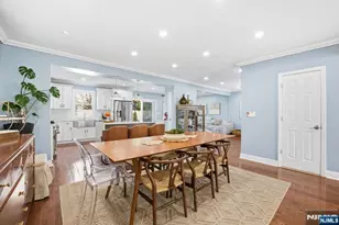 301 Roosevelt Ave, Hasbrouck Heights, NJ 07604 - Photo 13