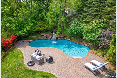 55 Canterbury Drive, Ramsey, NJ 07446 - Photo 17