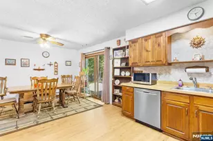 114 Van Dam Ave, Bloomingdale, NJ 07403 - Photo 7