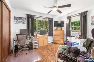 114 Van Dam Ave, Bloomingdale, NJ 07403 - Photo 15
