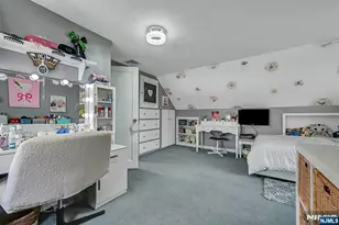 345 Grove St, New Milford, NJ 07646 - Photo 27