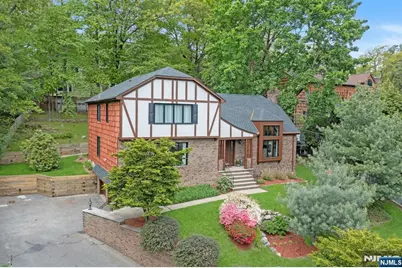 610 Monroe Street, Ridgewood, NJ 07450 - Photo 27