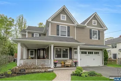 512 Spring Avenue, Ridgewood, NJ 07450 - Photo 3