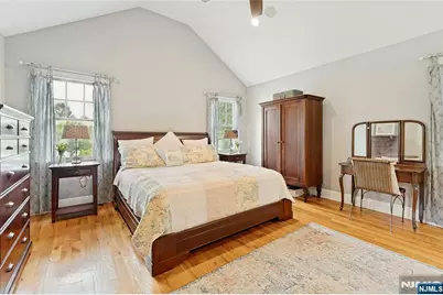 512 Spring Avenue, Ridgewood, NJ 07450 - Photo 27