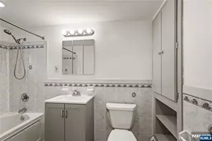 800 Ocean Ave 1, Jersey City, NJ 07304 - Photo 23