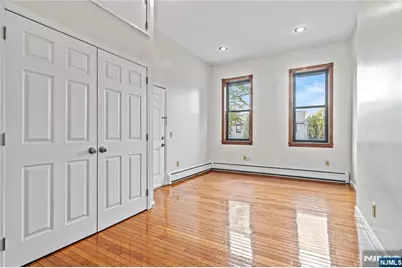 800 Ocean Avenue 1 #1, Jersey City, NJ 07304 - Photo 29