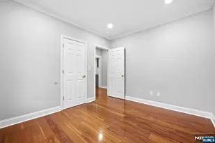 16 Munn Street 2, Montclair, NJ 07042 - Photo 5