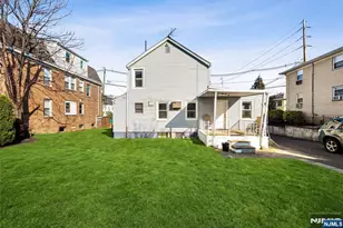 330 Hoover Ave, Bloomfield, NJ 07003 - Photo 5