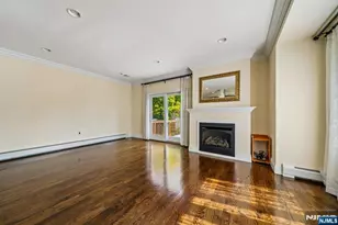 229 E Columbia B, Palisades Park, NJ 07650 - Photo 9