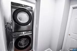 17 Troy Street 2, Jersey City, NJ 07307 - Photo 9