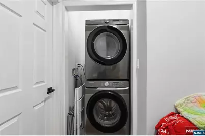 17 Troy Street 2 #2, Jersey City, NJ 07307 - Photo 23