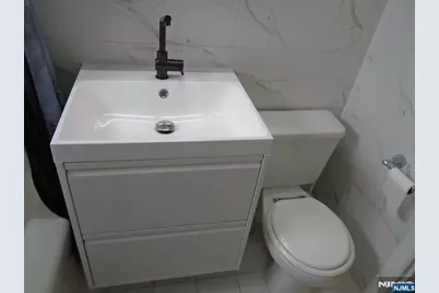 3021 Edwin Avenue 4B #4B, Fort Lee, NJ 07024 - Photo 11