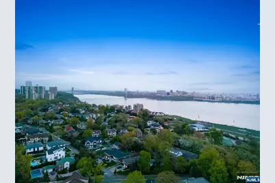 900 Palisade Avenue Ph-2405 #PH-2405, Fort Lee, NJ 07024 - Photo 43