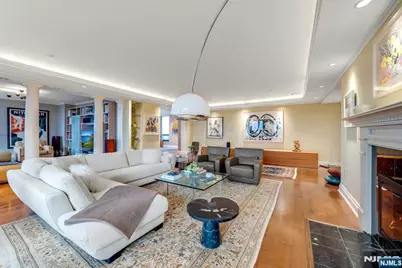 900 Palisade Avenue Ph-2405 #PH-2405, Fort Lee, NJ 07024 - Photo 9