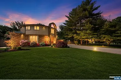 290 Dunkerhook Road, Paramus, NJ 07652 - Photo 3