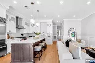 22 Gabriel Ct 22, Paramus, NJ 07652 - Photo 5