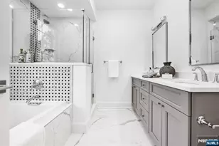 22 Gabriel Ct 22, Paramus, NJ 07652 - Photo 21