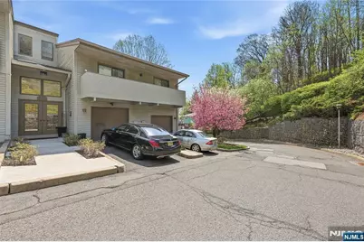 52 Adams Terrace, Clifton, NJ 07013 - Photo 39
