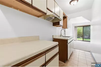 52 Adams Terrace, Clifton, NJ 07013 - Photo 33