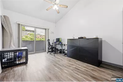 52 Adams Terrace, Clifton, NJ 07013 - Photo 21