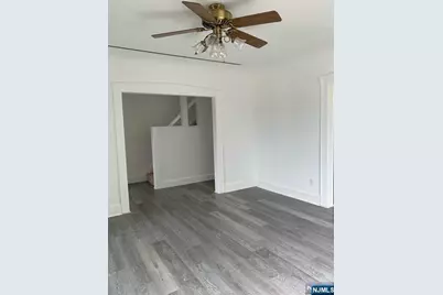 73 E Gouverneur Avenue, Rutherford, NJ 07070 - Photo 17