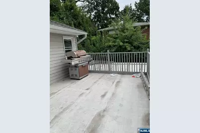 73 E Gouverneur Avenue, Rutherford, NJ 07070 - Photo 31