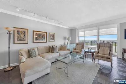 1530 Palisade Avenue 27K #27K, Fort Lee, NJ 07024 - Photo 5