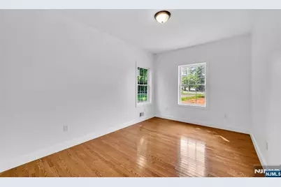210 Corliss Avenue, Phillipsburg, NJ 08865 - Photo 13