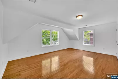 210 Corliss Avenue, Phillipsburg, NJ 08865 - Photo 17