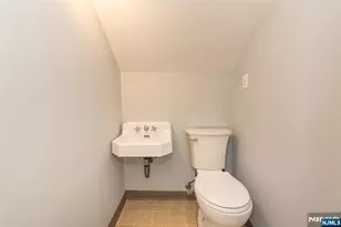 269 Ottawa, Hasbrouck Heights, NJ 07604 - Photo 15