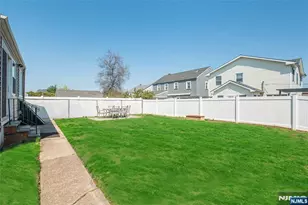 269 Ottawa, Hasbrouck Heights, NJ 07604 - Photo 19