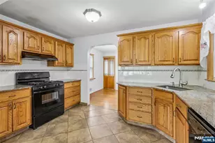 215 Henley Ave, New Milford, NJ 07646 - Photo 13